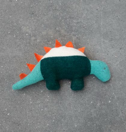 Blanketasaurus.... dino soft toy