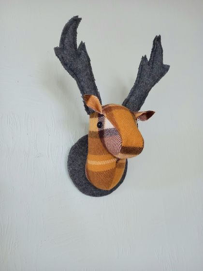 Deer Head Wall Hanging Gingersnap