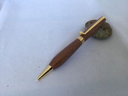 NZ Rata pen