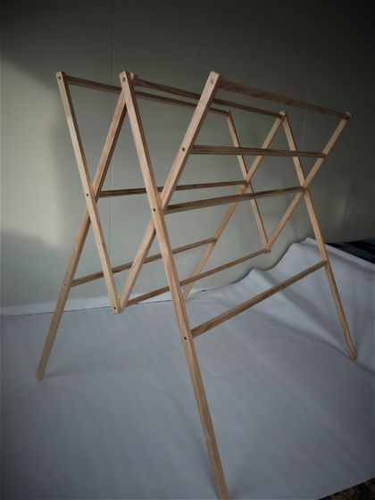 Recycled wood drying rack