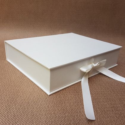 Pearl Keepsake Box / Photo Box (Lipped)