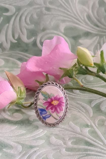 Beautiful Bouquet ring (R311)