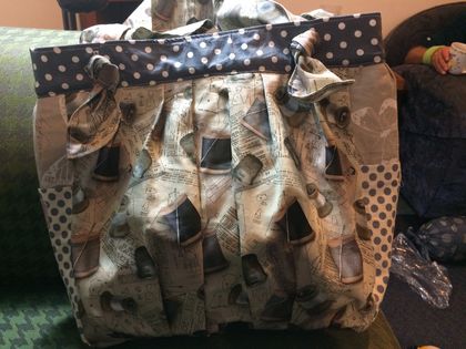 Padded tote bag or nappy bag