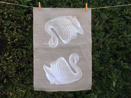 Natural 100% Linen swan vase print tea towel
