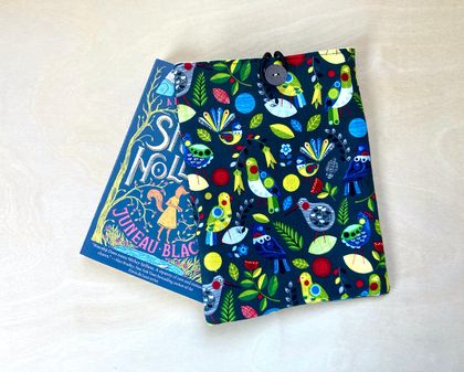 Protective Book Sleeve - Medium Folk New Zealand Birds