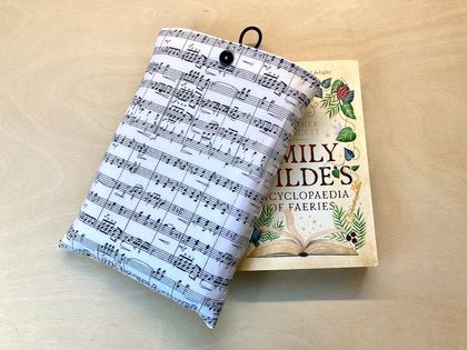 Protective Book Sleeve - Large Musical Notes