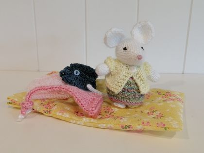 Knitted Mouse Doll Set