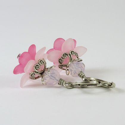 Modern Vintage Silver Lucite Flower Earrings - Two Tone Pink