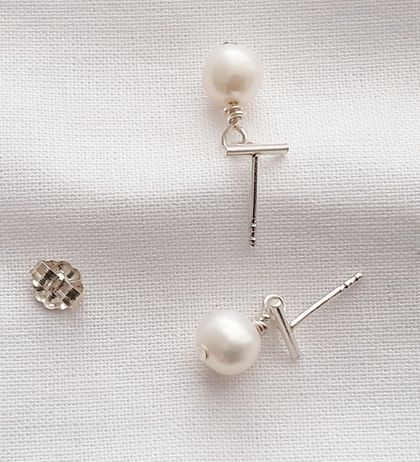 Pearl/Silver Bar Earrings