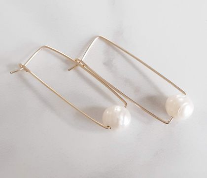 Pearl/Gold Filled Earrings
