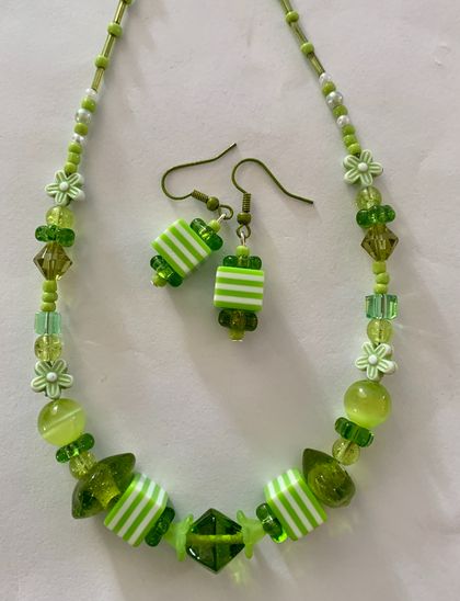 Set: Lime Allsorts Candy - necklace and earrings (Novelty range)