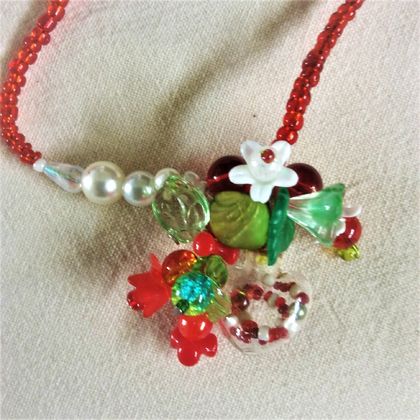 Necklace - Bleeding Heart Vine (Floral Bouquet range)