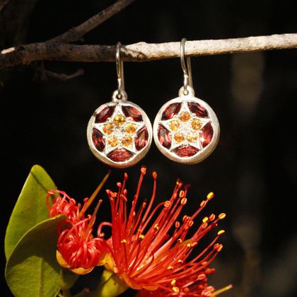 Garnet & sapphire rata kaleidoscope earrings 