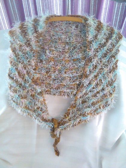 Childs shawl / Wrap