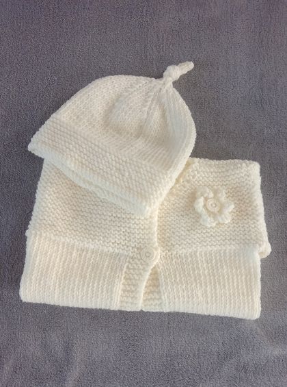 NZ Merino Hand Knitted Jacket & Hat 0-3 Months