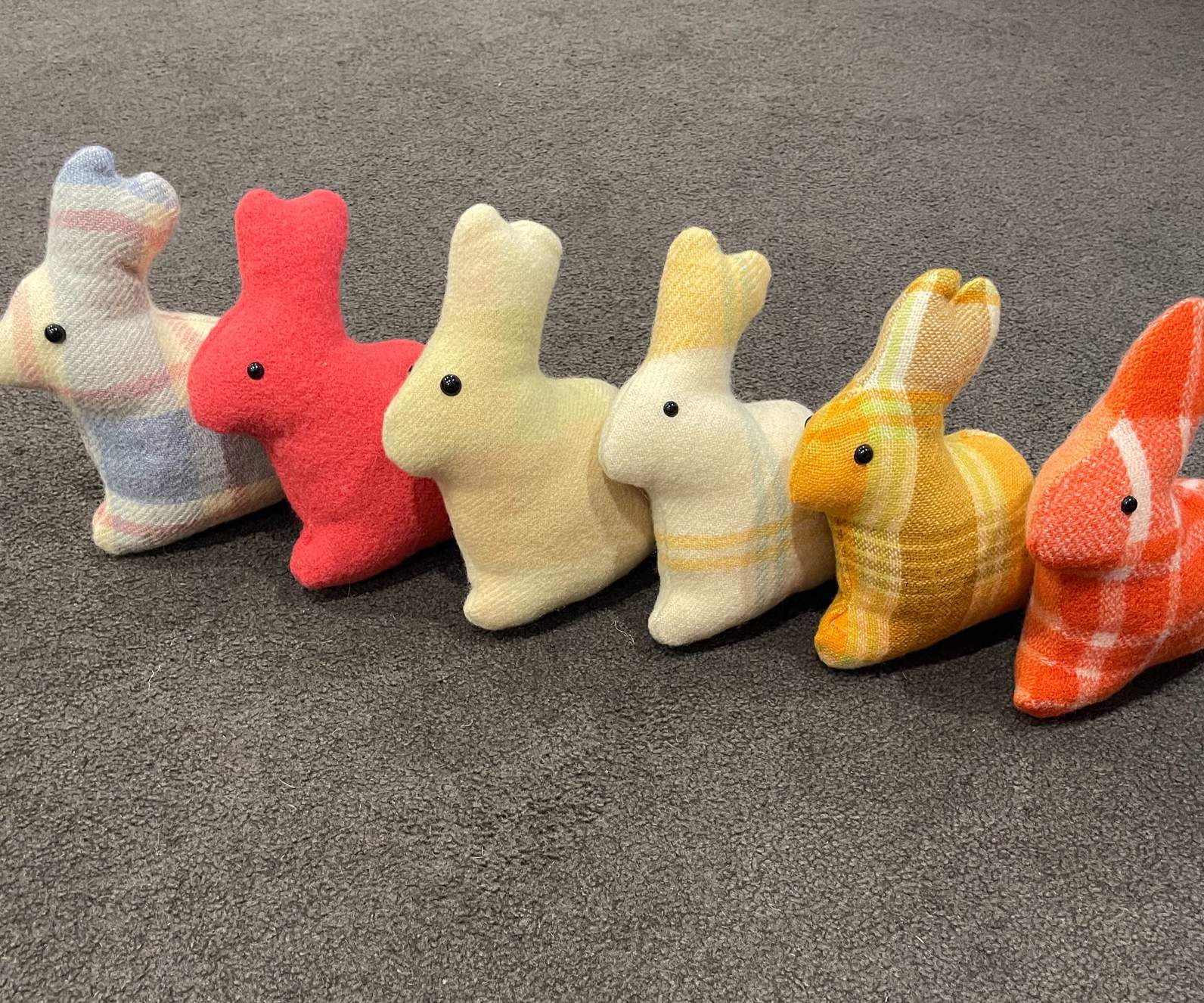 Wool Blanket Bunny Rabbits! | Felt