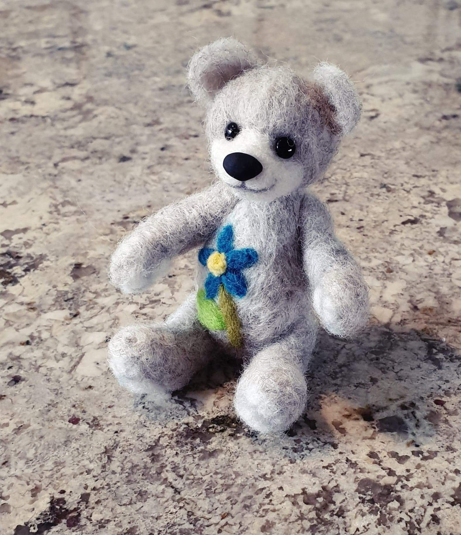 Needle felted Teddy Bear collectable sculpt | Felt