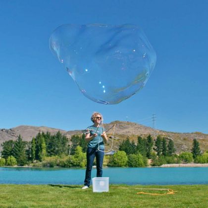 GIANT BUBBLES! NZ Handmade Giant Bubble On Kit (MEGA TRIPLE BUBBLE)