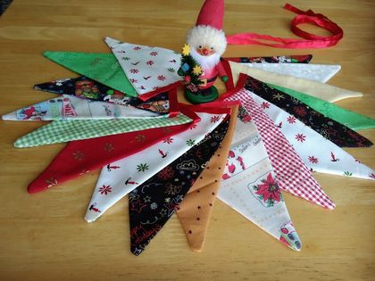 Christmas Garland / Bunting *** Free and ready to ship!***