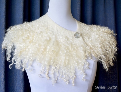 Vintage Style Collar with curly Mohair Locks