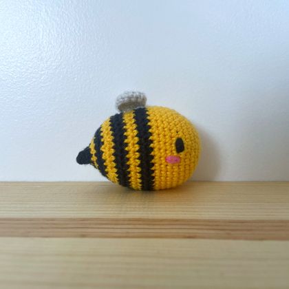 Crochet Mini Bee
