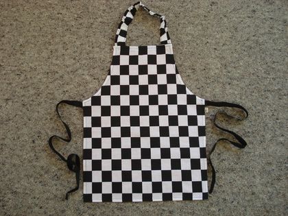 Child's Apron - size 3-5 years
