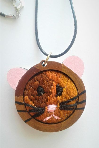 Embroidered ratty necklace or key-chain