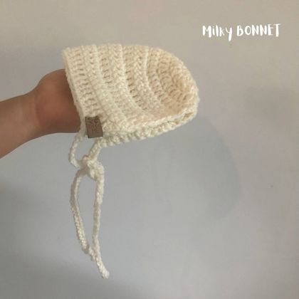 Milky Baby Bonnet - Wool Blend