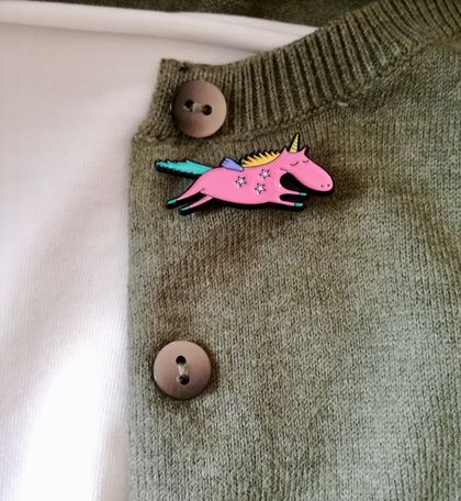 Cute unicorn pin badge