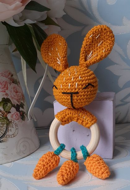 Rabbit Rattle with Carrots