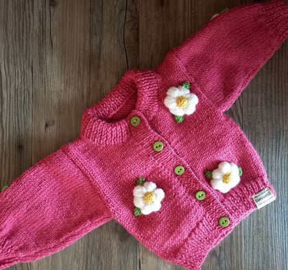 Coral Daisy Cardigan - Wool - Hand knitted
