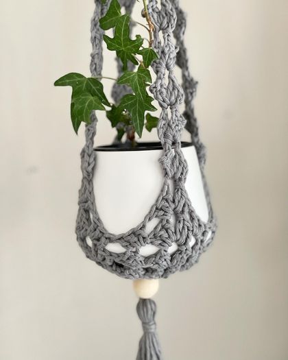 Tasseled Plant Hanger - Slate