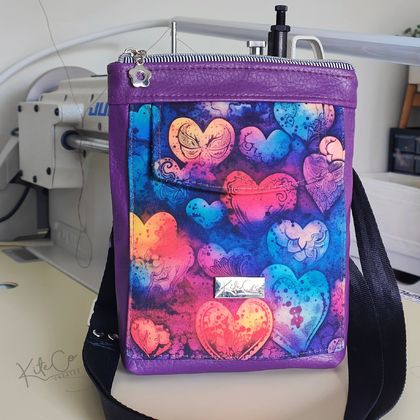 Cross body Phone bag 'plus'  hearts print