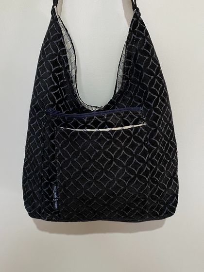 sling bag in  patterned velvet