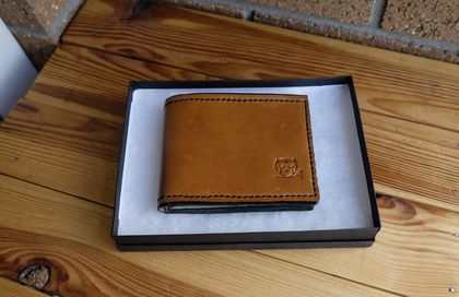 Leather wallet - hand sewn
