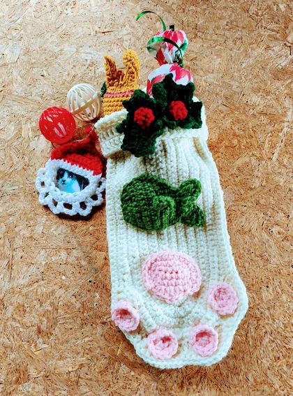 Crochet kitty cat Christmas stocking 