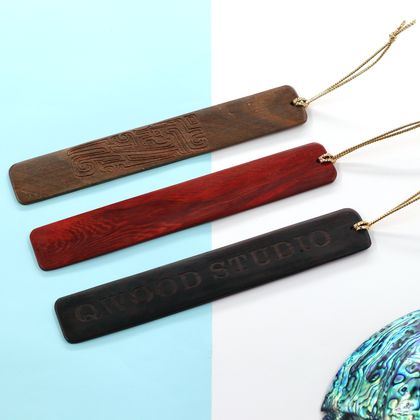 Personalized wooden bookmark