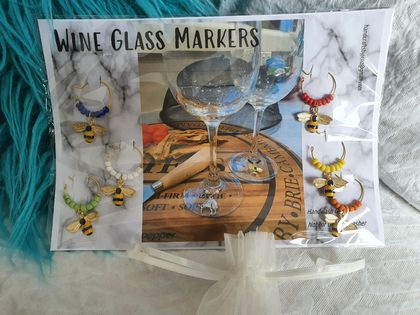 Wine Glass or Stem Glass Markers - Bees theme Charms