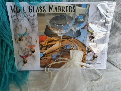 Wine Glass or Stem Glass Markers - Black Wine Glass Charms theme