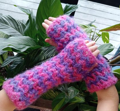 Children's wavy arm-warmer gloves