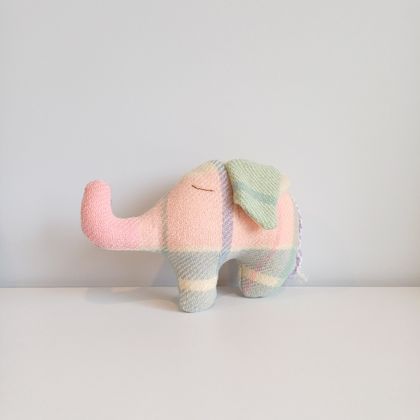 Wool Blanket Elephant