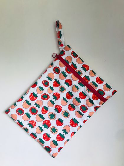 Wet Bag - Strawberry