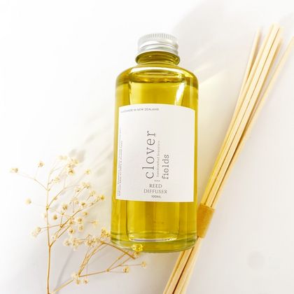 Reed Diffuser ~ Clover Fields ~ Natural Essential Oil Blend ~ Diffuser Bracelet ~ Essential Oil ~ Aromatherapy