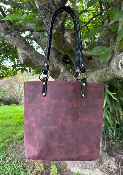 Oil Tan Leather Tote Bag