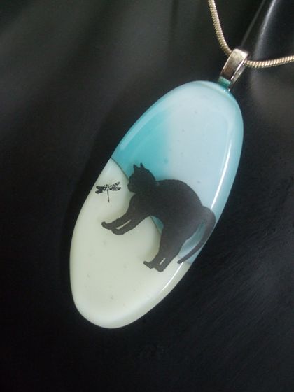 Black cat silhouette pendants - fused glass