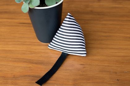 Catnip toy (striped cotton sateen)