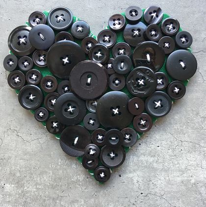 Button Hearts - Black and Green
