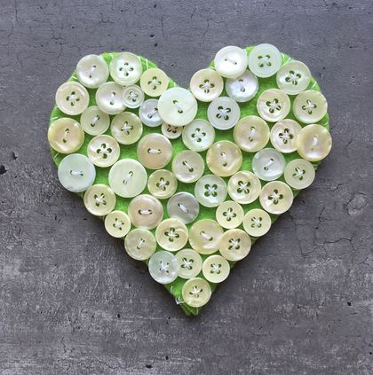 Button Hearts - Lime Green with Pearl Buttons