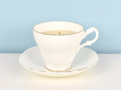Starfruit & Citrus scented soy teacup candle
