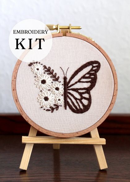Embroidery kit - Mariposa 